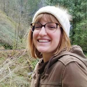 Meet your Posher, Abby